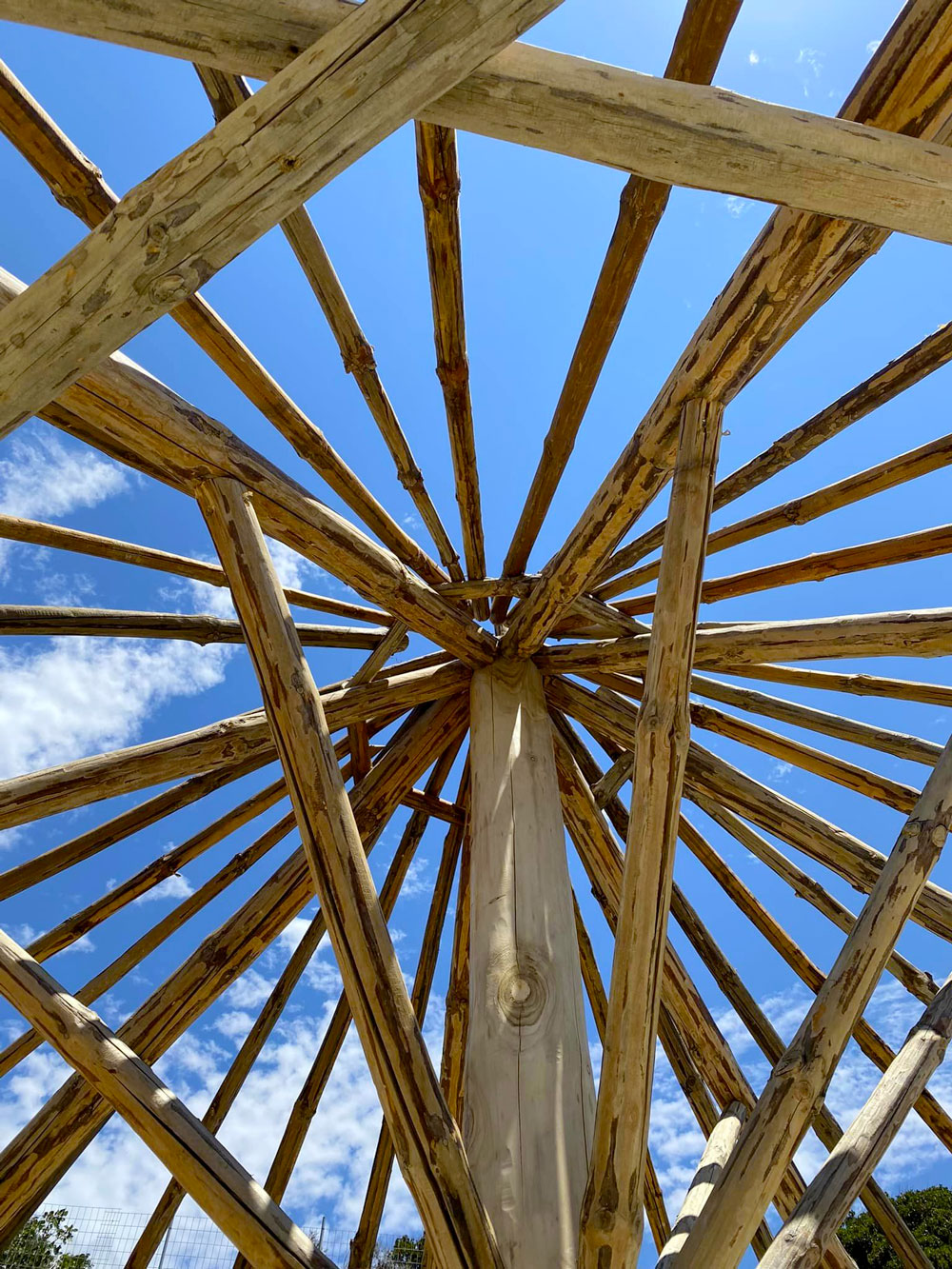 Ξύλινες Κατασκευές στην Άνδρο